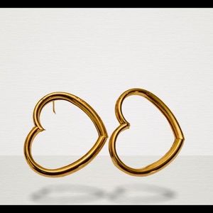 Retro Love Gold Heart Studs💛✨✨